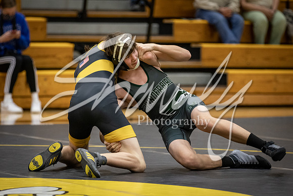 2020.12.10 FHS Wrestling Triangular_00025