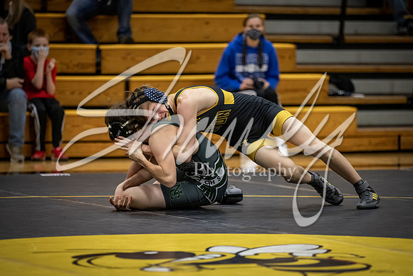 2020.12.10 FHS Wrestling Triangular_00057