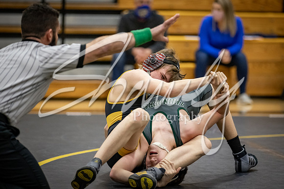 2020.12.10 FHS Wrestling Triangular_00195