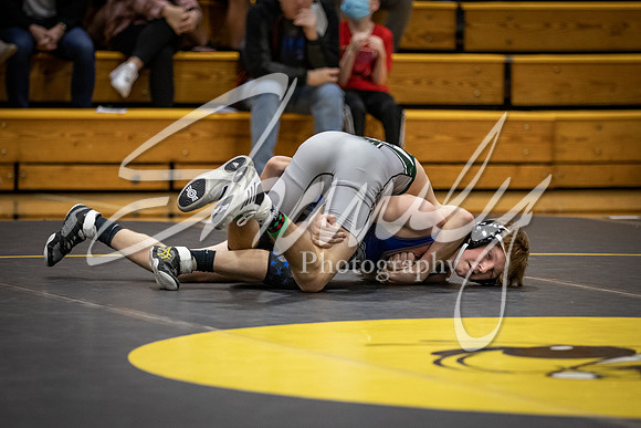 2020.12.10 FHS Wrestling Triangular_00337