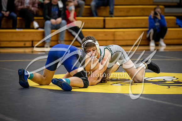 2020.12.10 FHS Wrestling Triangular_00571