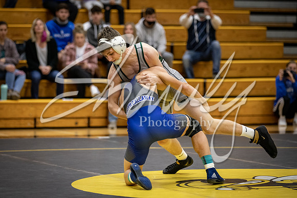 2020.12.10 FHS Wrestling Triangular_00559