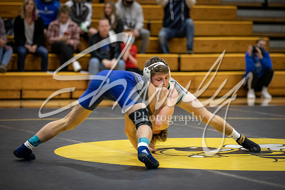 2020.12.10 FHS Wrestling Triangular_00583