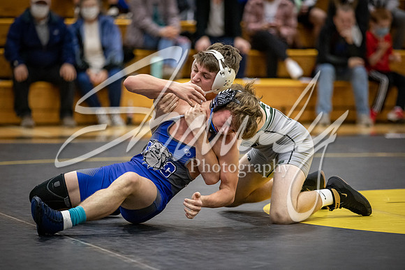 2020.12.10 FHS Wrestling Triangular_00618