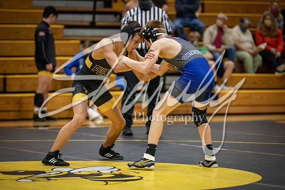 2020.12.10 FHS Wrestling Triangular_01018