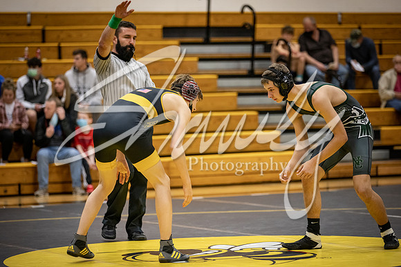 2020.12.10 FHS Wrestling Triangular_02286