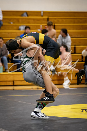 2020.12.10 FHS Wrestling Triangular_02379