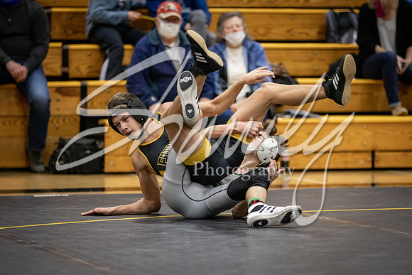 2020.12.10 FHS Wrestling Triangular_02461