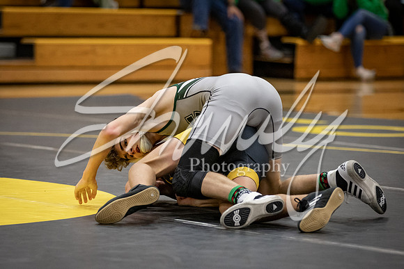 2020.12.10 FHS Wrestling Triangular_02528