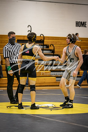 2020.12.10 FHS Wrestling Triangular_03438
