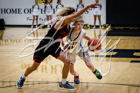 2020.12.11 FHS Basketball Vs. Hannibal_01108