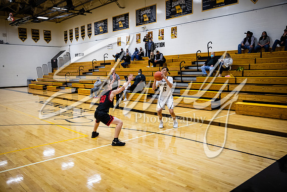 2020.12.11 FHS Basketball Vs. Hannibal_01119
