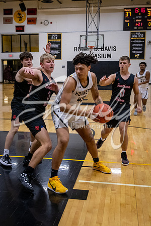 2022.01.05 FHS Basketball Vs. S. Boone02734