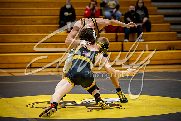 2020.12.15 FHS Wrestling Vs. Smith-Cotton_00003