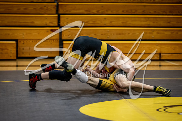 2020.12.15 FHS Wrestling Vs. Smith-Cotton_00016