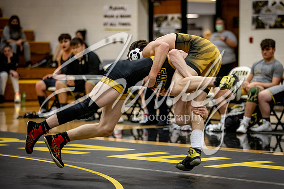2020.12.15 FHS Wrestling Vs. Smith-Cotton_00004