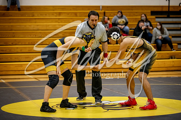 2020.12.15 FHS Wrestling Vs. Smith-Cotton_00043