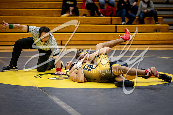 2020.12.15 FHS Wrestling Vs. Smith-Cotton_00017