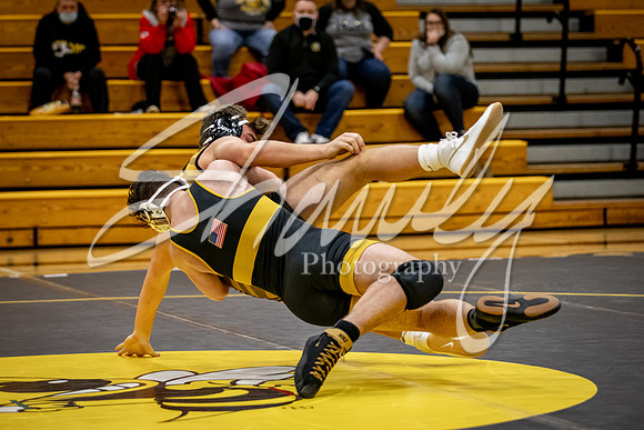 2020.12.15 FHS Wrestling Vs. Smith-Cotton_00075
