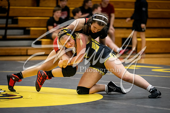 2020.12.21 FHS Wrestling Vs. Jeff City_01282