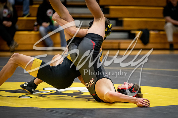 2020.12.21 FHS Wrestling Vs. Jeff City_01556