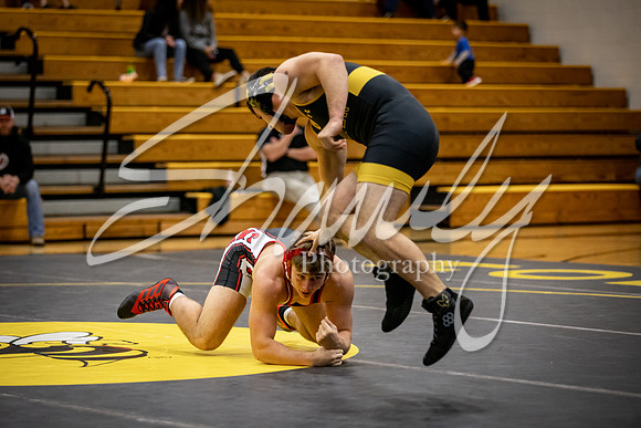 2020.12.21 FHS Wrestling Vs. Jeff City_02102