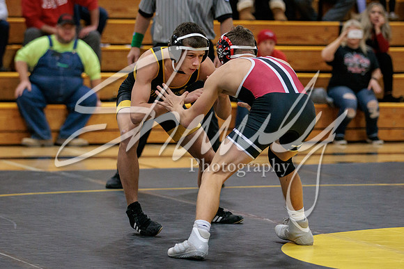 2022.01.06 FHS Wrestling Vs. Hannibal02153