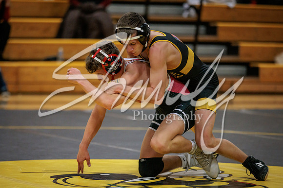 2022.01.06 FHS Wrestling Vs. Hannibal02337