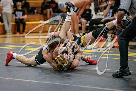 2022.01.06 FHS Wrestling Vs. Hannibal02785