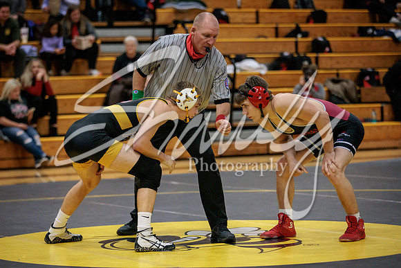 2022.01.06 FHS Wrestling Vs. Hannibal02731