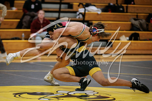 2022.01.06 FHS Wrestling Vs. Hannibal02995