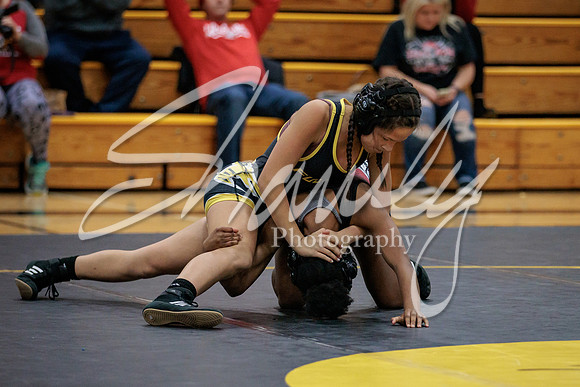 2022.01.06 FHS Wrestling Vs. Hannibal00314