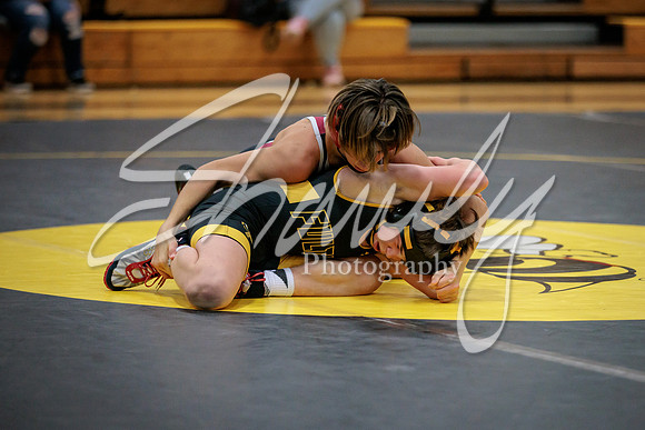 2022.01.06 FHS Wrestling Vs. Hannibal01425