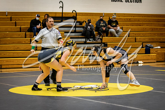 2021.01.14 FHS Wrestling Girls Quad00006
