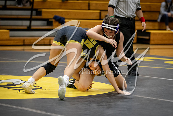 2021.01.14 FHS Wrestling Girls Quad00389