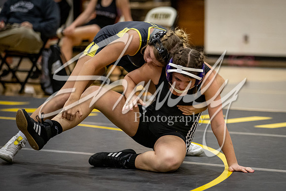 2021.01.14 FHS Wrestling Girls Quad00418