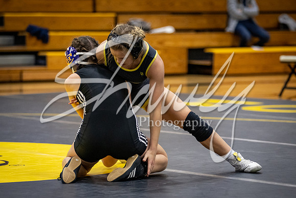 2021.01.14 FHS Wrestling Girls Quad00471