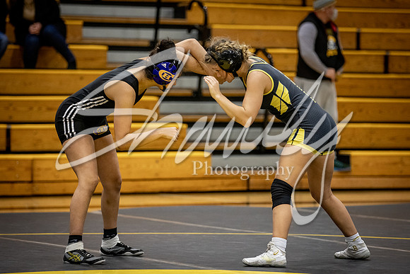 2021.01.14 FHS Wrestling Girls Quad01060