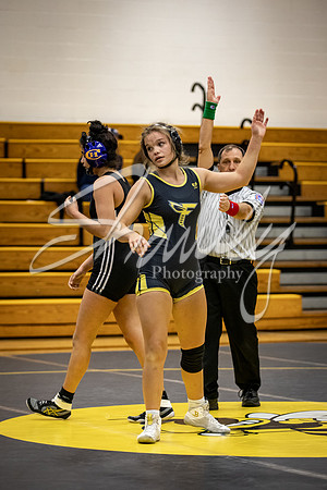 2021.01.14 FHS Wrestling Girls Quad01289