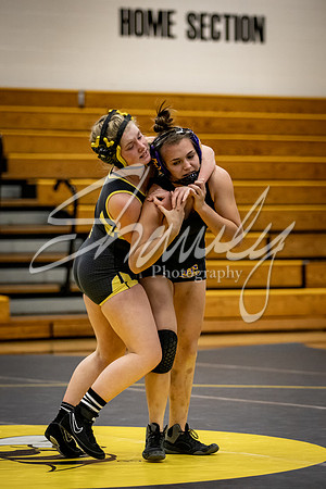 2021.01.14 FHS Wrestling Girls Quad01465