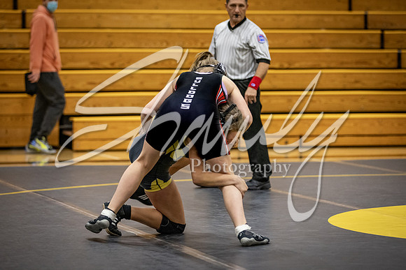 2021.01.14 FHS Wrestling Girls Quad01916