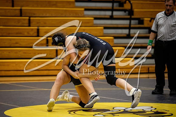 2021.01.14 FHS Wrestling Girls Quad02083