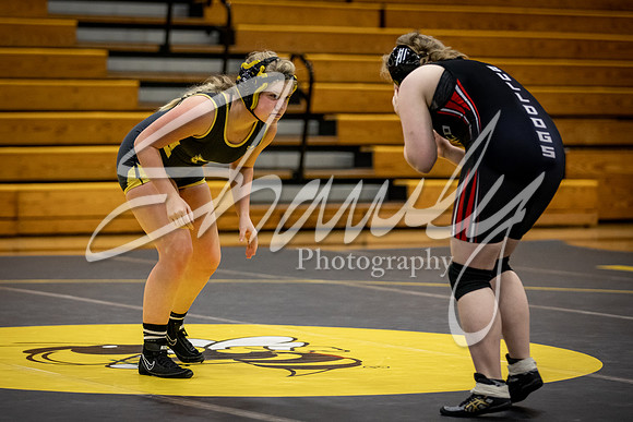 2021.01.14 FHS Wrestling Girls Quad02307