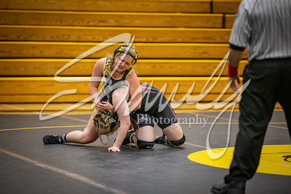 2021.01.14 FHS Wrestling Girls Quad02415
