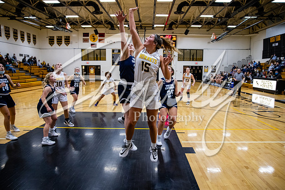 2021.01.19 FHS Basketball Girls Vs. Father Tolton03812