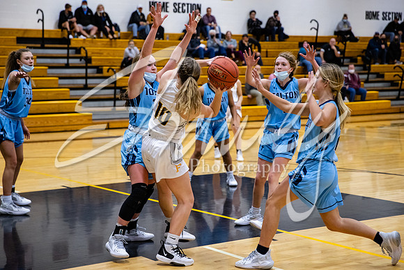 2021.01.19 FHS Basketball Girls Vs. Father Tolton01192