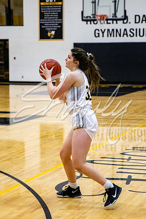 2021.01.19 FHS Basketball Girls Vs. Father Tolton01328