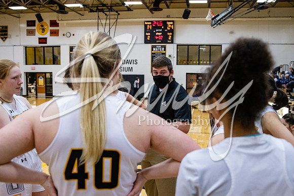 2021.01.19 FHS Basketball Girls Vs. Father Tolton01387