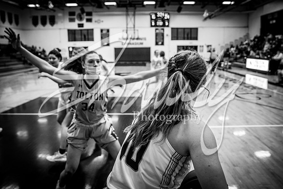 2021.01.19 FHS Basketball Girls Vs. Father Tolton01561