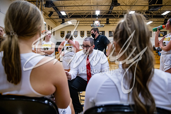 2021.01.19 FHS Basketball Girls Vs. Father Tolton03466